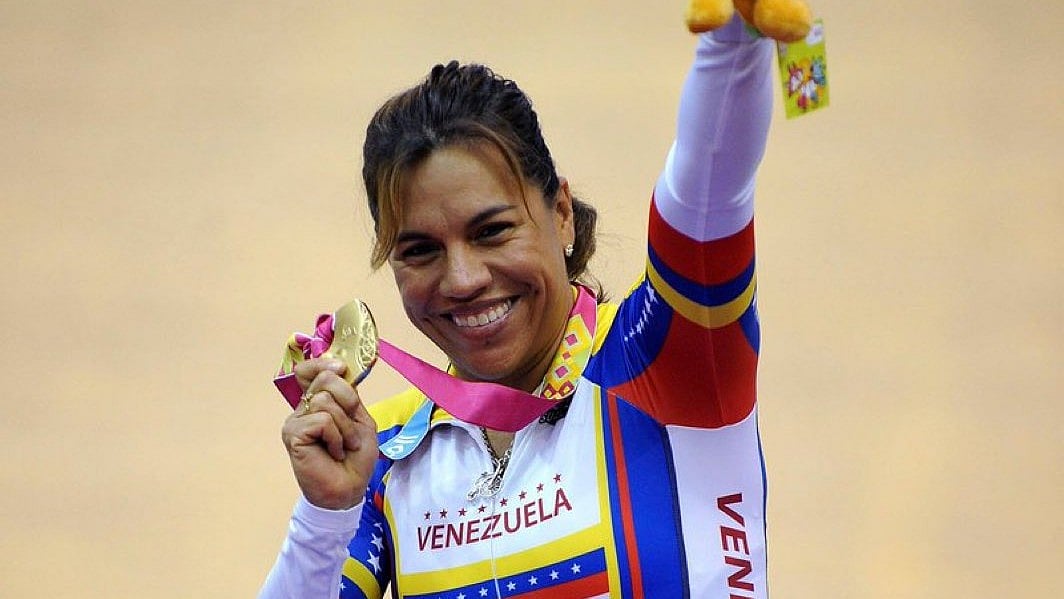 Photo: X | Shinra News : Venezuelan cyclist Daniela Larreal Chirinos.
